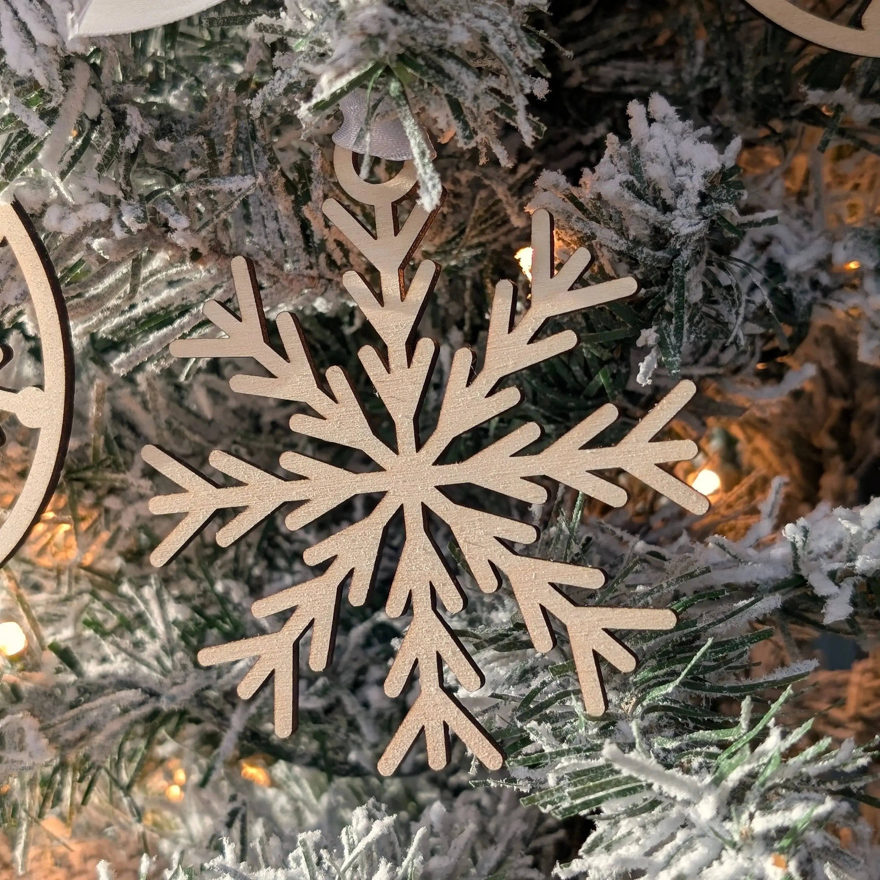 Wooden Snowflake Christmas Baubles - 65mm