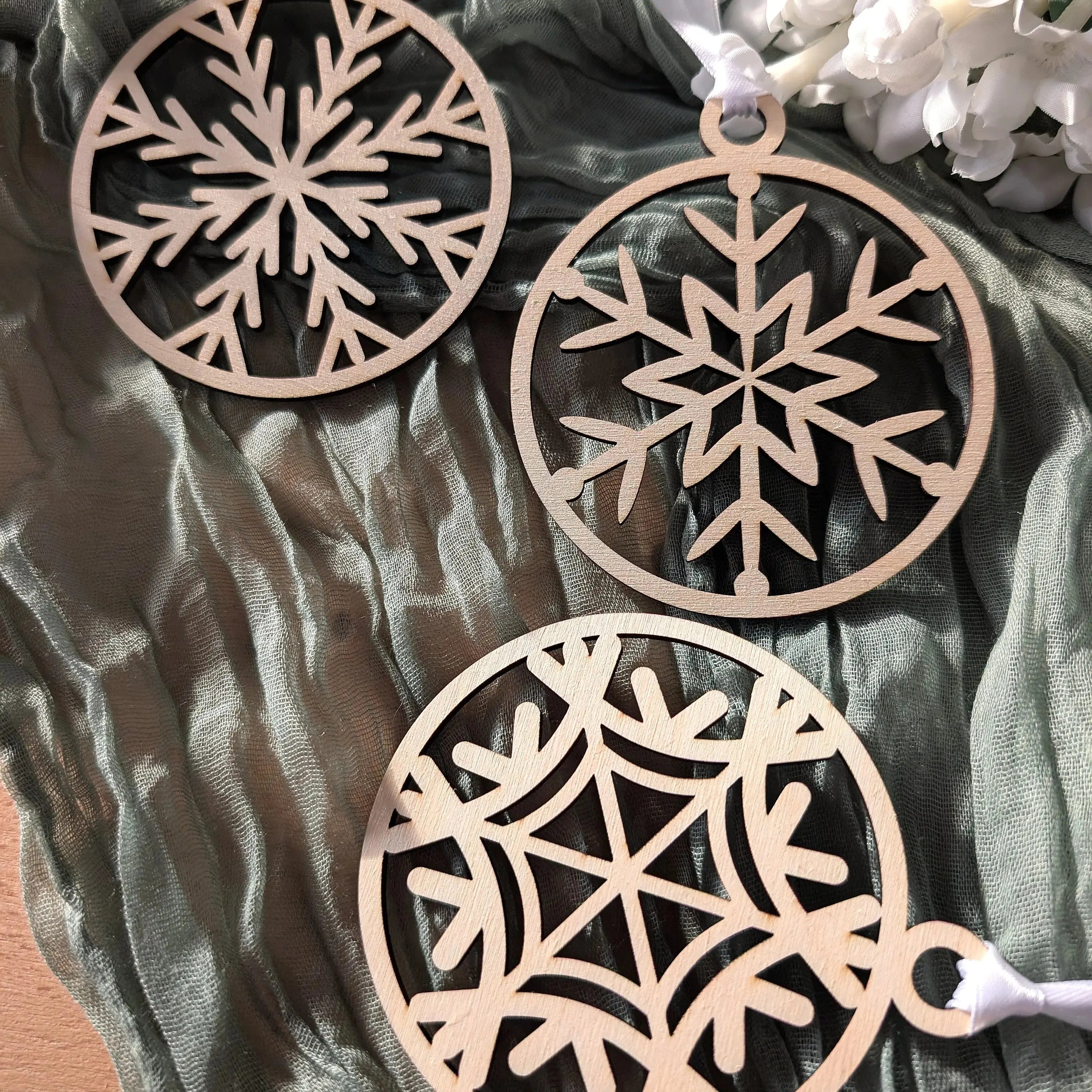 Wooden Snowflake Christmas Baubles - 65mm